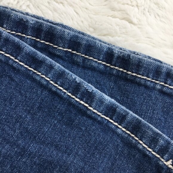 Miss Me Classic Bootcut Denim Jeans Size 28 x 32.5" - Picture 8 of 16